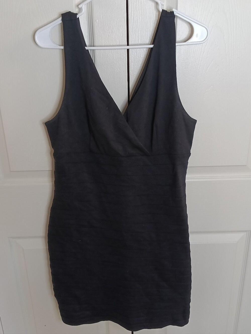 Express Black V-Neck Bodycon Mini Dress
